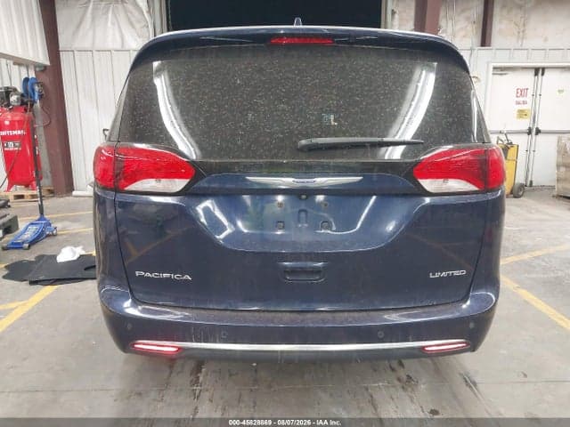 2019 CHRYSLER PACIFICA LIMITED 16