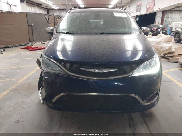 2019 CHRYSLER PACIFICA LIMITED 6
