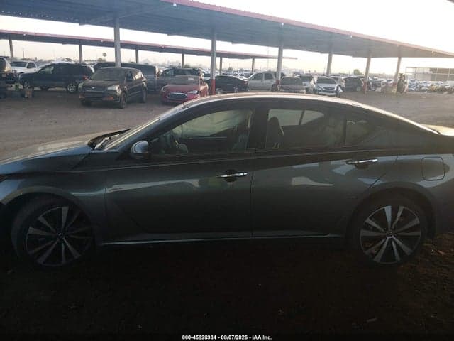 2021 NISSAN ALTIMA PLATINUM INTELLIGENT AWD 14