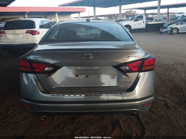 2021 NISSAN ALTIMA PLATINUM INTELLIGENT AWD 16