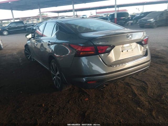 2021 NISSAN ALTIMA PLATINUM INTELLIGENT AWD 3