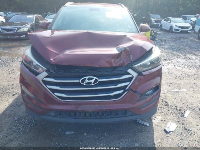 2017 HYUNDAI TUCSON SE 6