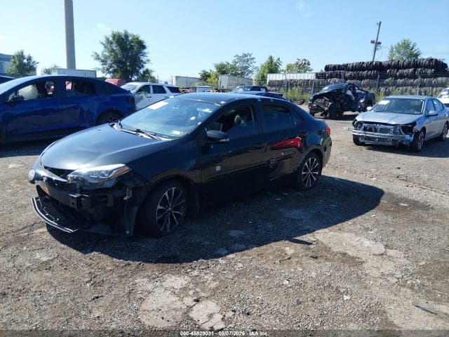 2017 TOYOTA COROLLA SE 2