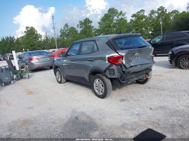2022 HYUNDAI VENUE SE 3
