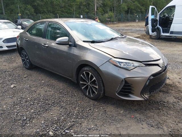 2017 TOYOTA COROLLA SE - 1