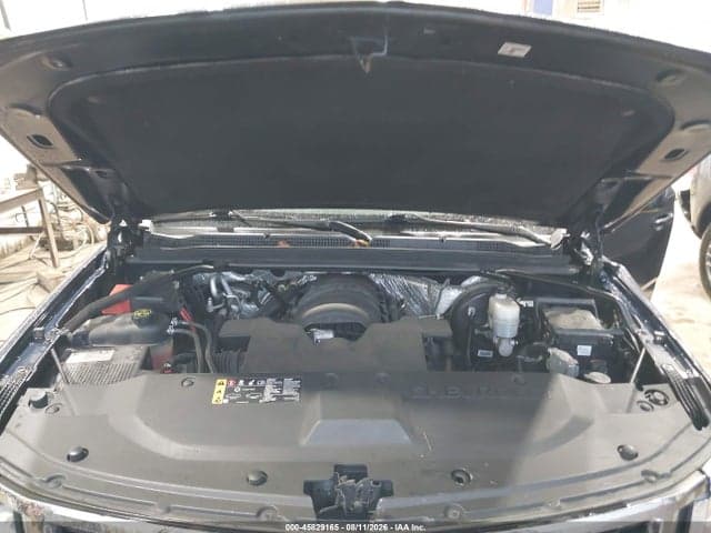 2018 CHEVROLET SUBURBAN LS 10