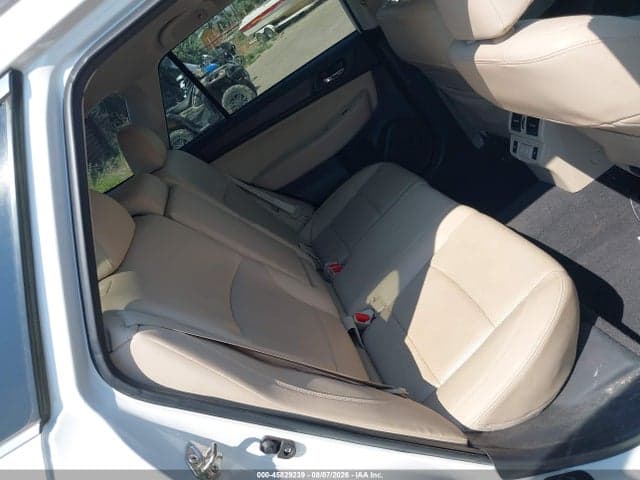 2019 SUBARU OUTBACK 2.5I LIMITED 8