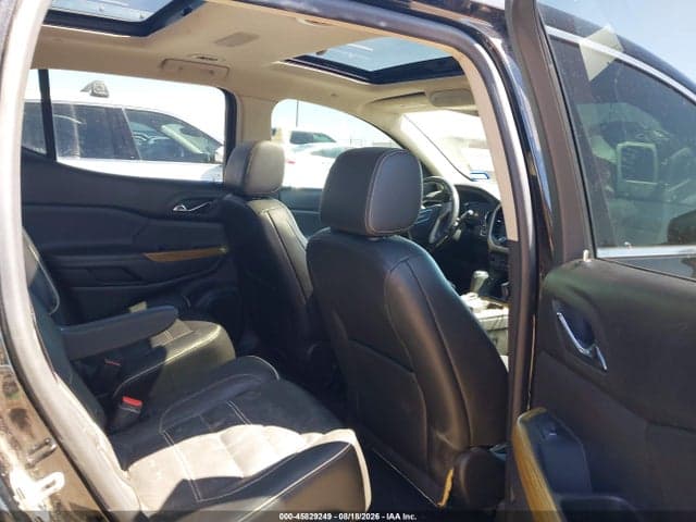 2017 GMC ACADIA DENALI 8