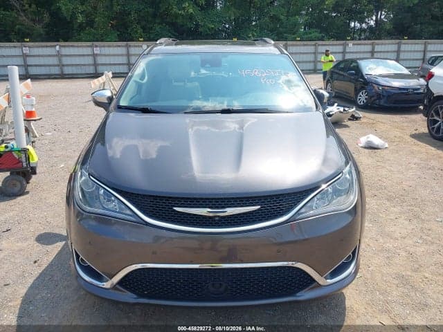 2017 CHRYSLER PACIFICA LIMITED 12