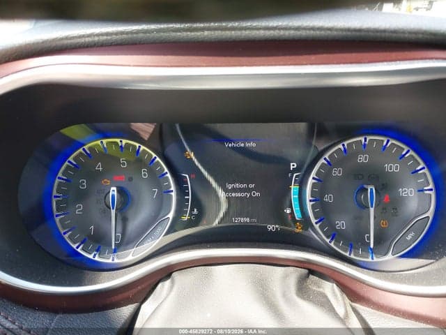 2017 CHRYSLER PACIFICA LIMITED 7
