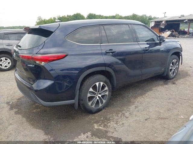 2020 TOYOTA HIGHLANDER HYBRID XLE 4