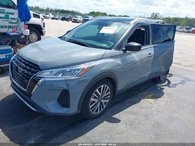 2022 NISSAN KICKS SV XTRONIC CVT 2