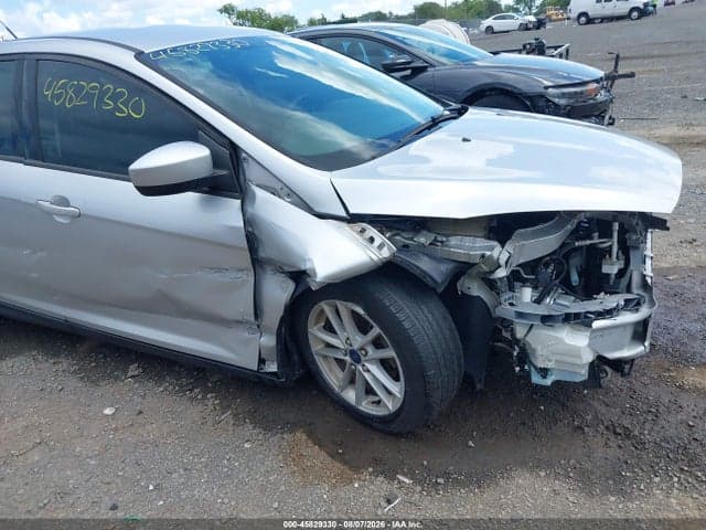 2018 FORD FOCUS SE 19