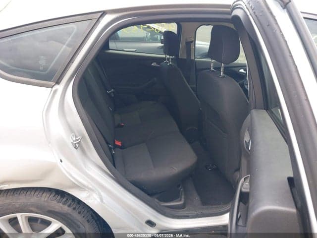 2018 FORD FOCUS SE 8