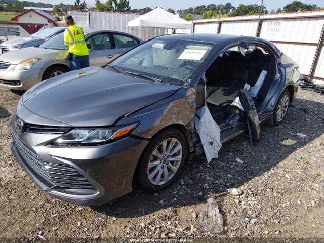 2021 TOYOTA CAMRY LE 2