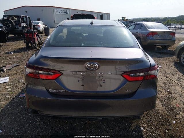 2021 TOYOTA CAMRY LE 16
