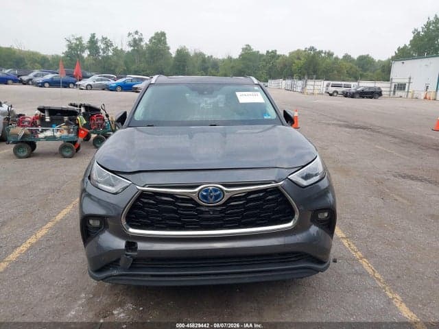 2021 TOYOTA HIGHLANDER HYBRID LIMITED 12