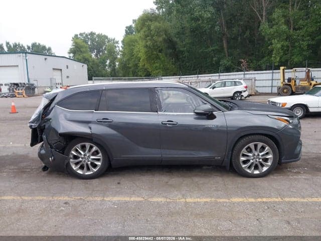 2021 TOYOTA HIGHLANDER HYBRID LIMITED 13