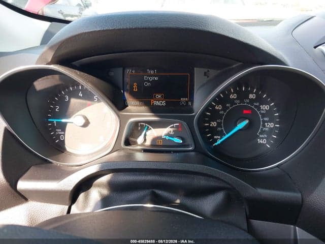 2017 FORD ESCAPE SE 7