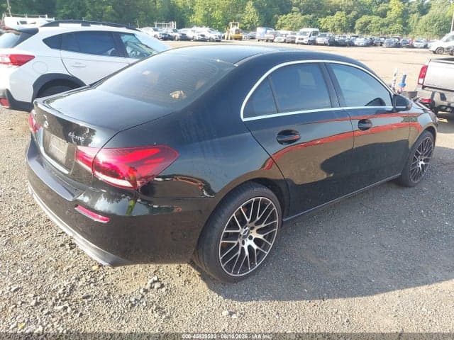 2020 MERCEDES-BENZ A 220 4MATIC 4