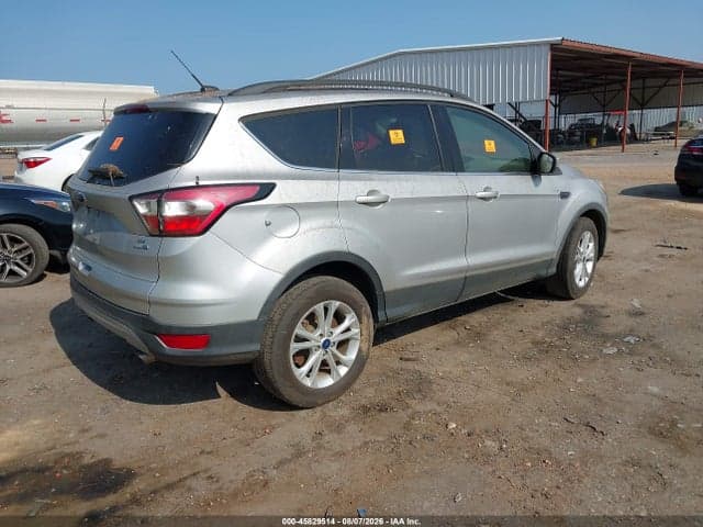 2018 FORD ESCAPE SE 4