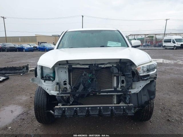 2017 TOYOTA TACOMA SR5 18
