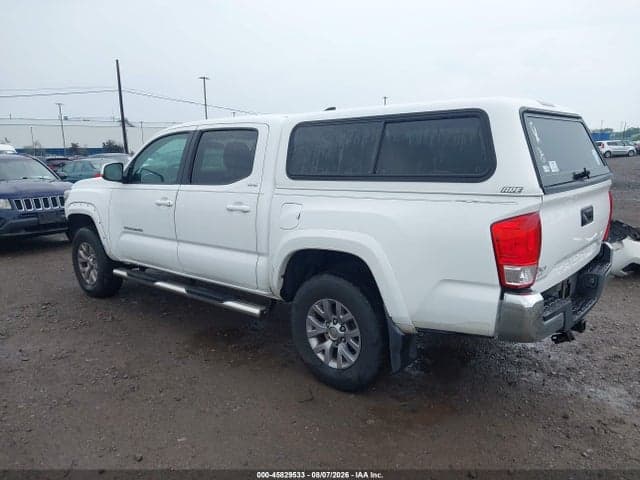 2017 TOYOTA TACOMA SR5 3