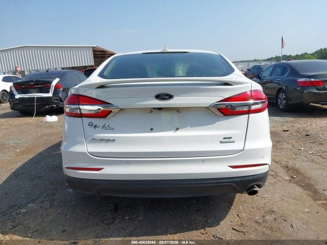 2019 FORD FUSION SE 16