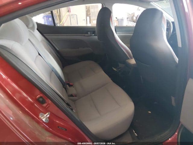 2018 HYUNDAI ELANTRA SEL 8