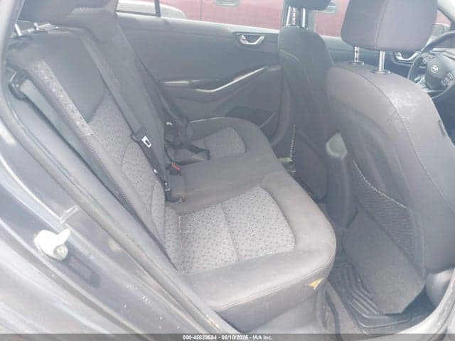 2019 HYUNDAI IONIQ HYBRID BLUE 8