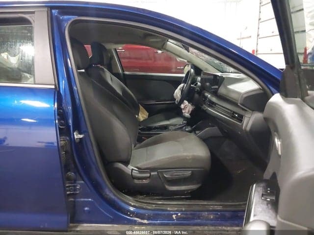 2025 KIA K4 LXS 5