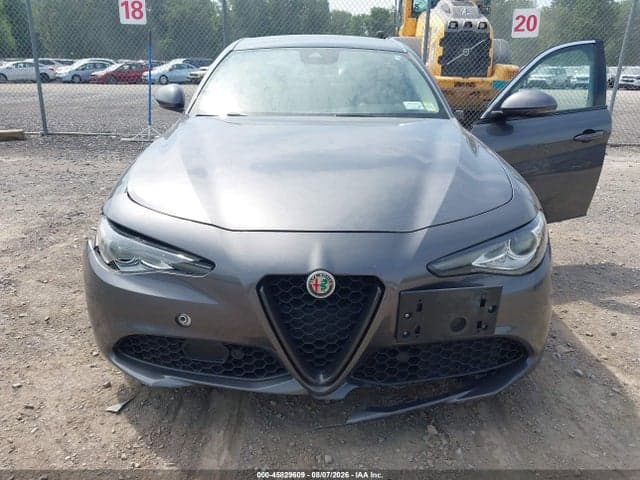 2017 ALFA ROMEO GIULIA TI AWD 6