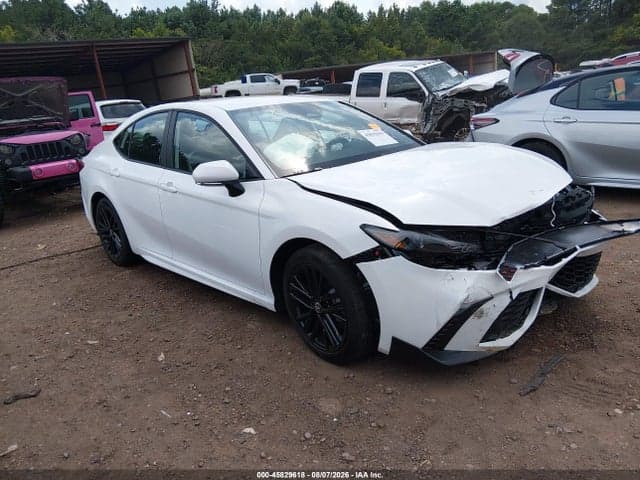 2026 TOYOTA CAMRY SE 1
