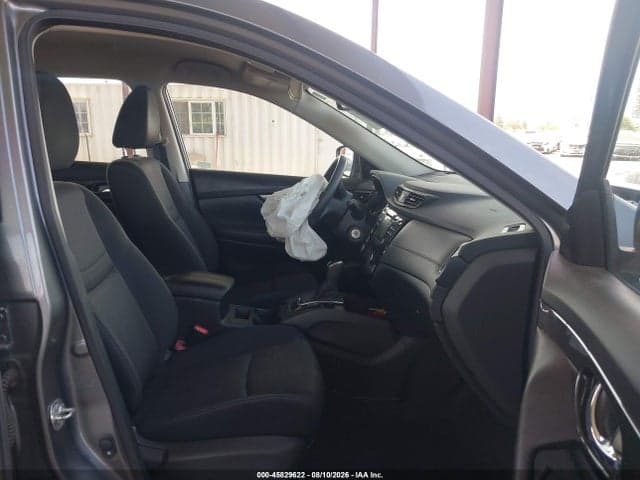 2017 NISSAN ROGUE S 5