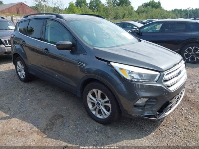 2018 FORD ESCAPE SE 1