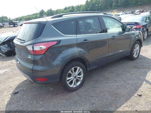 2018 FORD ESCAPE SE 4