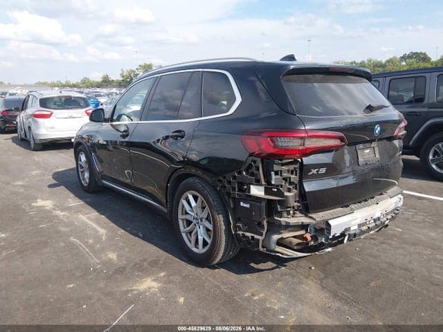 2023 BMW X5 PHEV XDRIVE45E 3