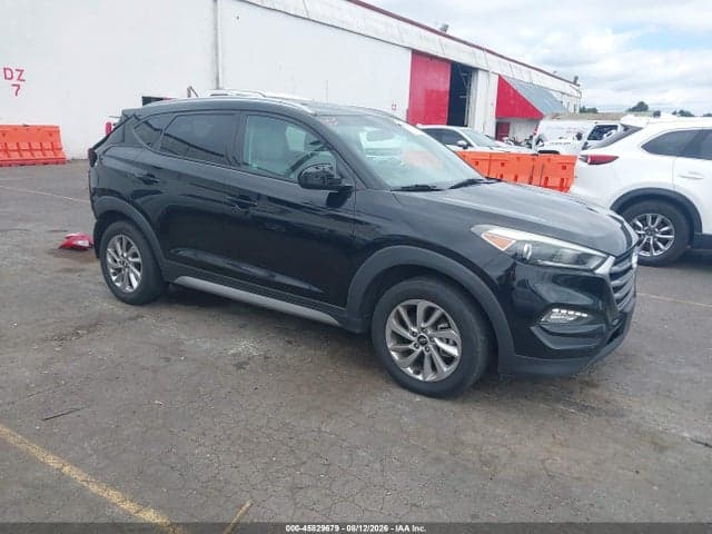 2017 HYUNDAI TUCSON SE 1