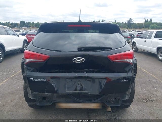2017 HYUNDAI TUCSON SE 17