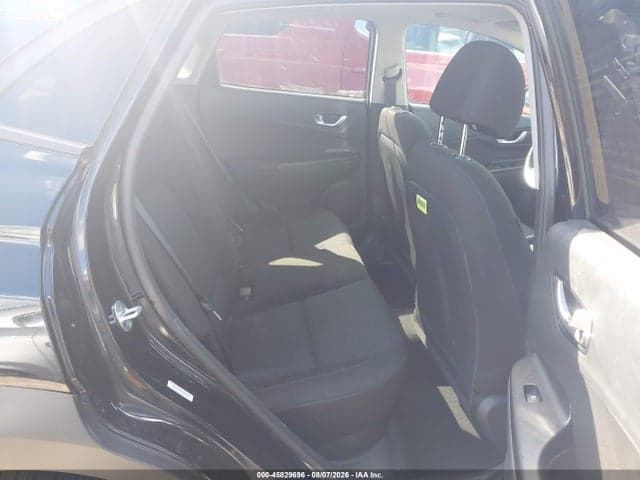 2022 HYUNDAI KONA SEL 8