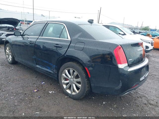 2017 CHRYSLER 300 LIMITED AWD 3