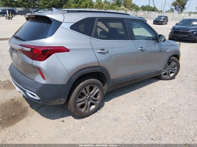 2023 KIA SELTOS S 4