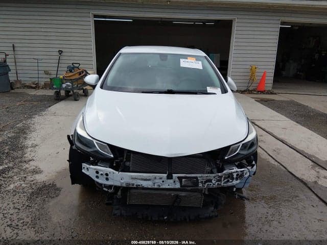 2017 CHEVROLET CRUZE LT AUTO 2