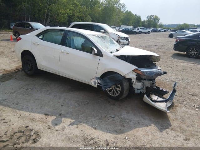 2017 TOYOTA COROLLA LE 1