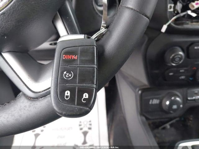 2020 JEEP RENEGADE LATITUDE 4X4 11