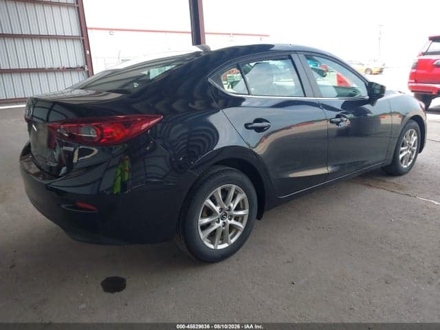 2017 MAZDA MAZDA3 SPORT 4