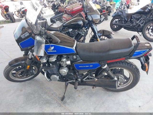 1985 HONDA CB700 SC 13