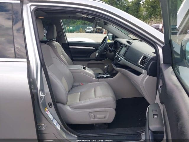 2018 TOYOTA HIGHLANDER XLE 5
