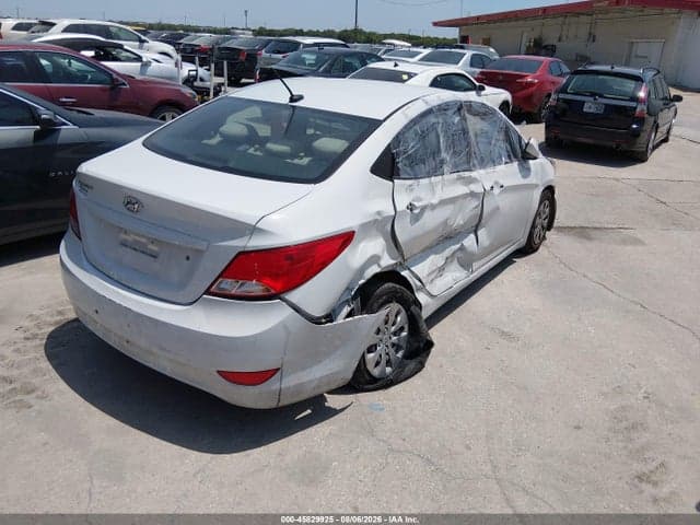 2017 HYUNDAI ACCENT SE 4