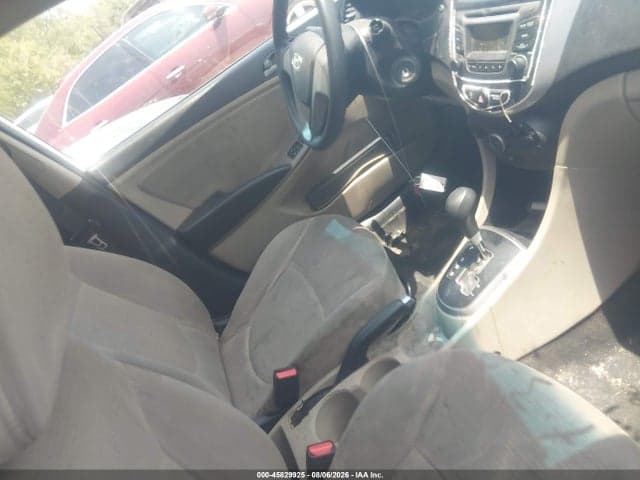 2017 HYUNDAI ACCENT SE 5